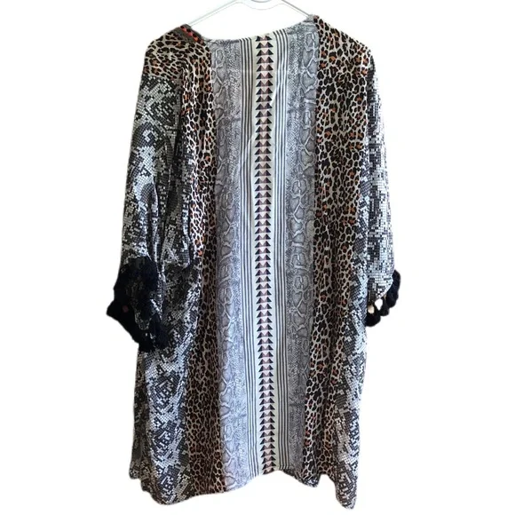 Anthropologie {*Conditions Apply} Luca Tasseled Tunic Snakeskin Leopard Top - Picture 7 of 9